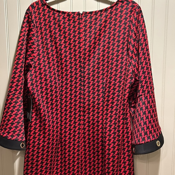 WRAPPER Red Houndstooth dress - bell sleeves grommet detail - Nordstrom XL - NWT - Picture 6 of 10